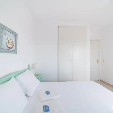 Wehostyou - Bel Roses, Margarida 43 * Roses